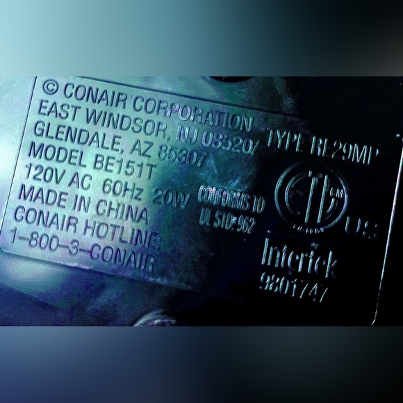 Conair light up mirror - Picture 6 of 6